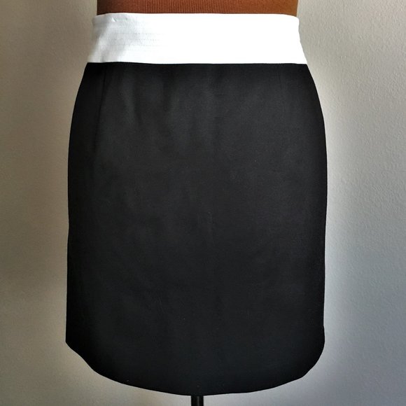 WHITE HOUSE BLACK MARKET Asymetrical Front Skirt - Picture 7 of 10